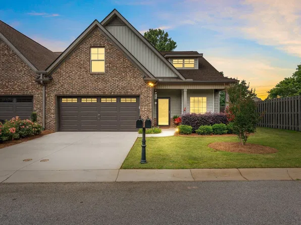 15 Sweetspire Ln, Simpsonville, SC 29681