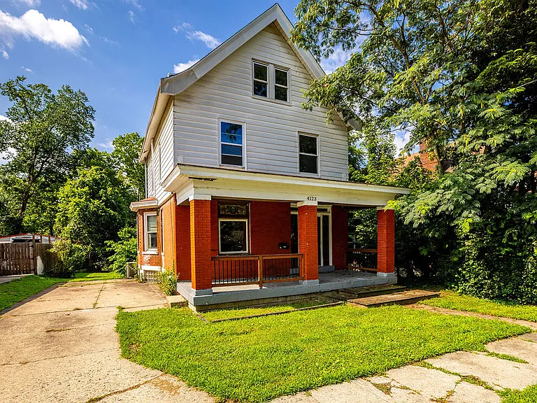 4123 Francis Ave — Photo 2
