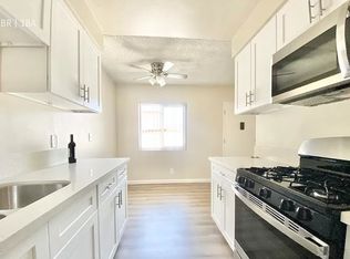 4024 W 135th St #B, Hawthorne, CA 90250