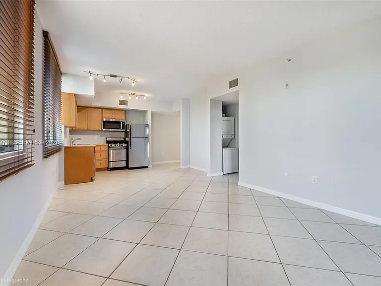 2630 SW 28th St #53 — Photo 4