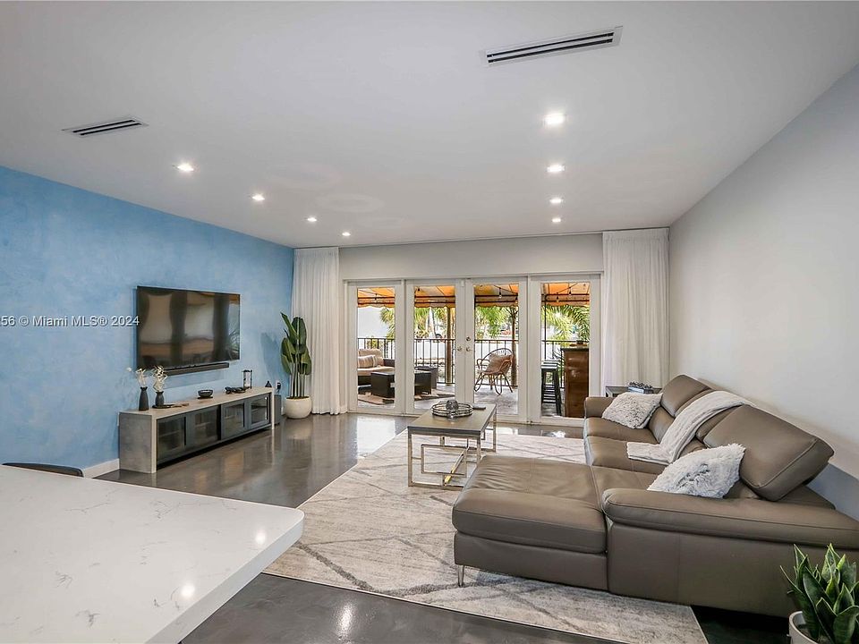 1st image of 16424 Briar Patch Pl #16424