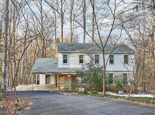 11312 Myrtle Ln, Reston, VA 20191