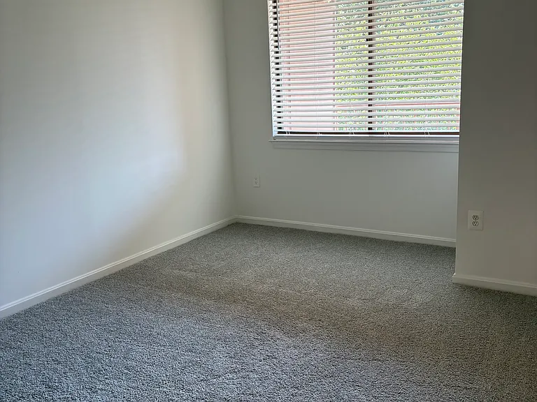10101 Grosvenor Pl #603 — Photo 11