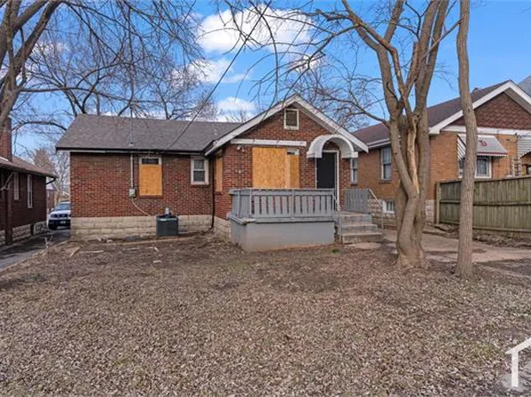 8212 Toddy Ave, Saint Louis, MO 63114