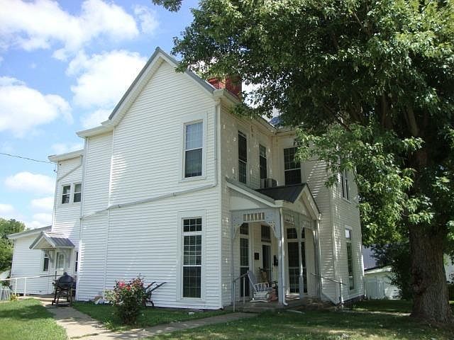 1st image of 105 Falmouth St