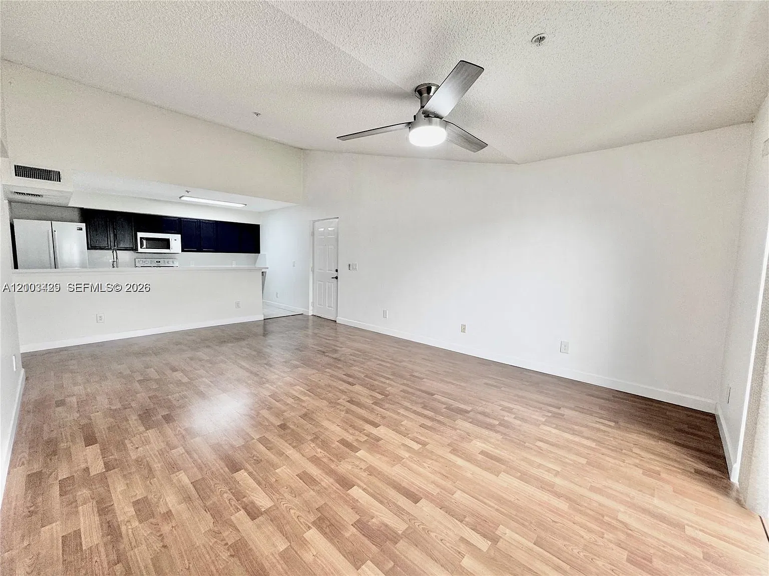 Nob Hill Landings Condomi — Photo 2