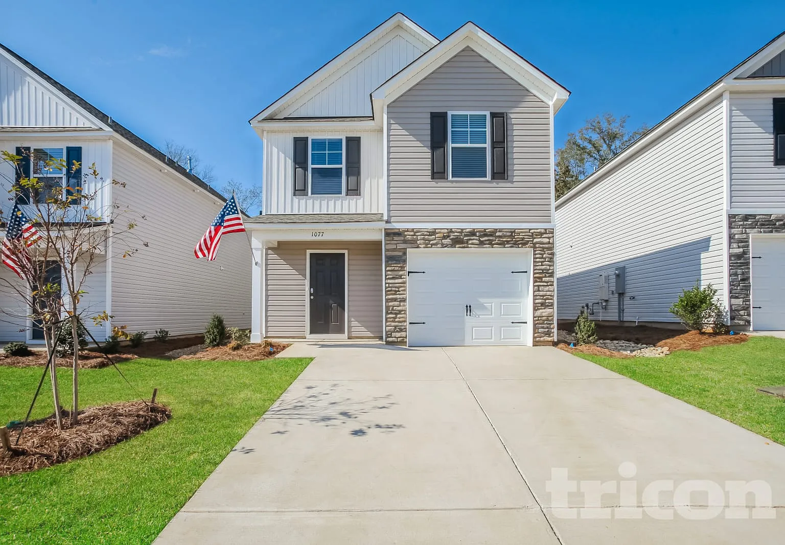 1077 Crescent Moon Loop Road Hopkins SC — Photo 1
