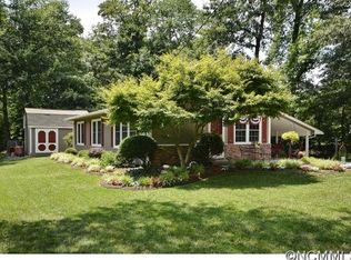 131 Oaken Hill Pl, Black Mountain, NC 28711