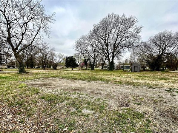 Weir KS Real Estate - Weir KS Homes For Sale | Zillow