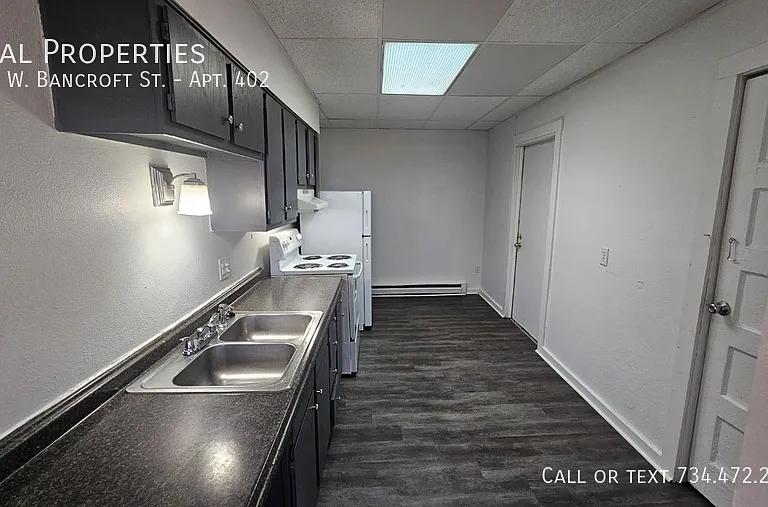 401 W Bancroft St #402 — Photo 10
