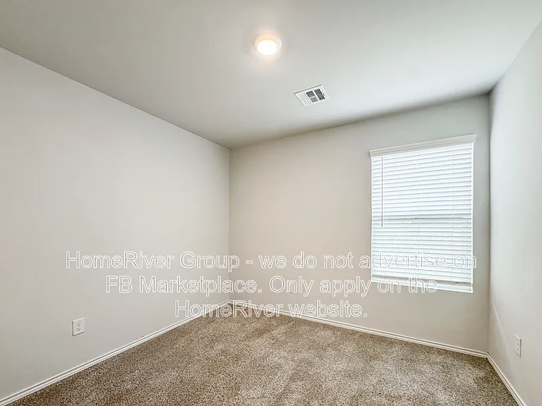 9613 Laredo Ln — Photo 12