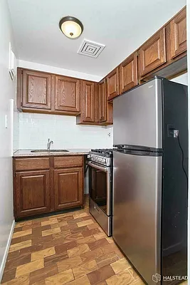 Rented by Halstead Real Estate | media 10