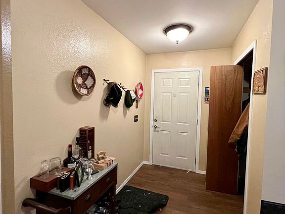 4th image of 2950 Drum Ave