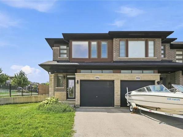 3996 Crown St, Beamsville, ON L3J 0S6