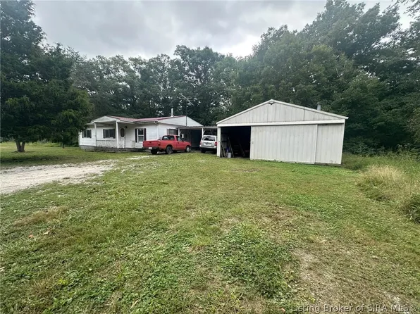407 Country Lake Road, Underwood, IN 47177