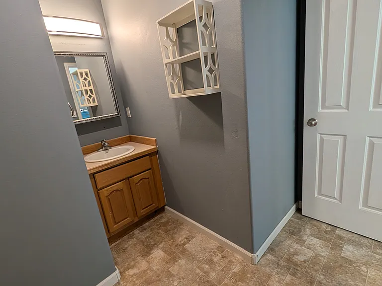 2902 Valleywood Dr #1 — Photo 13