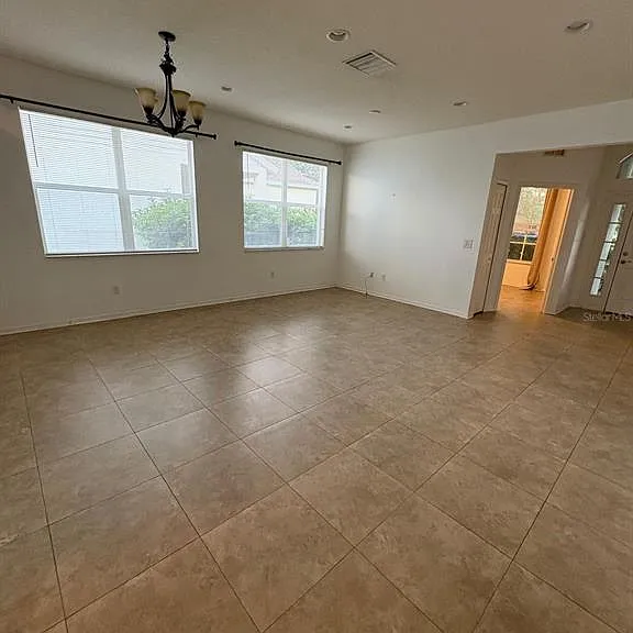 6345 Bridgecrest Dr — Photo 5
