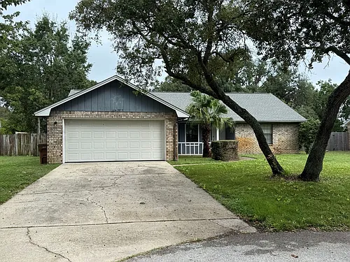 3872 Mariners Dr Photo 1