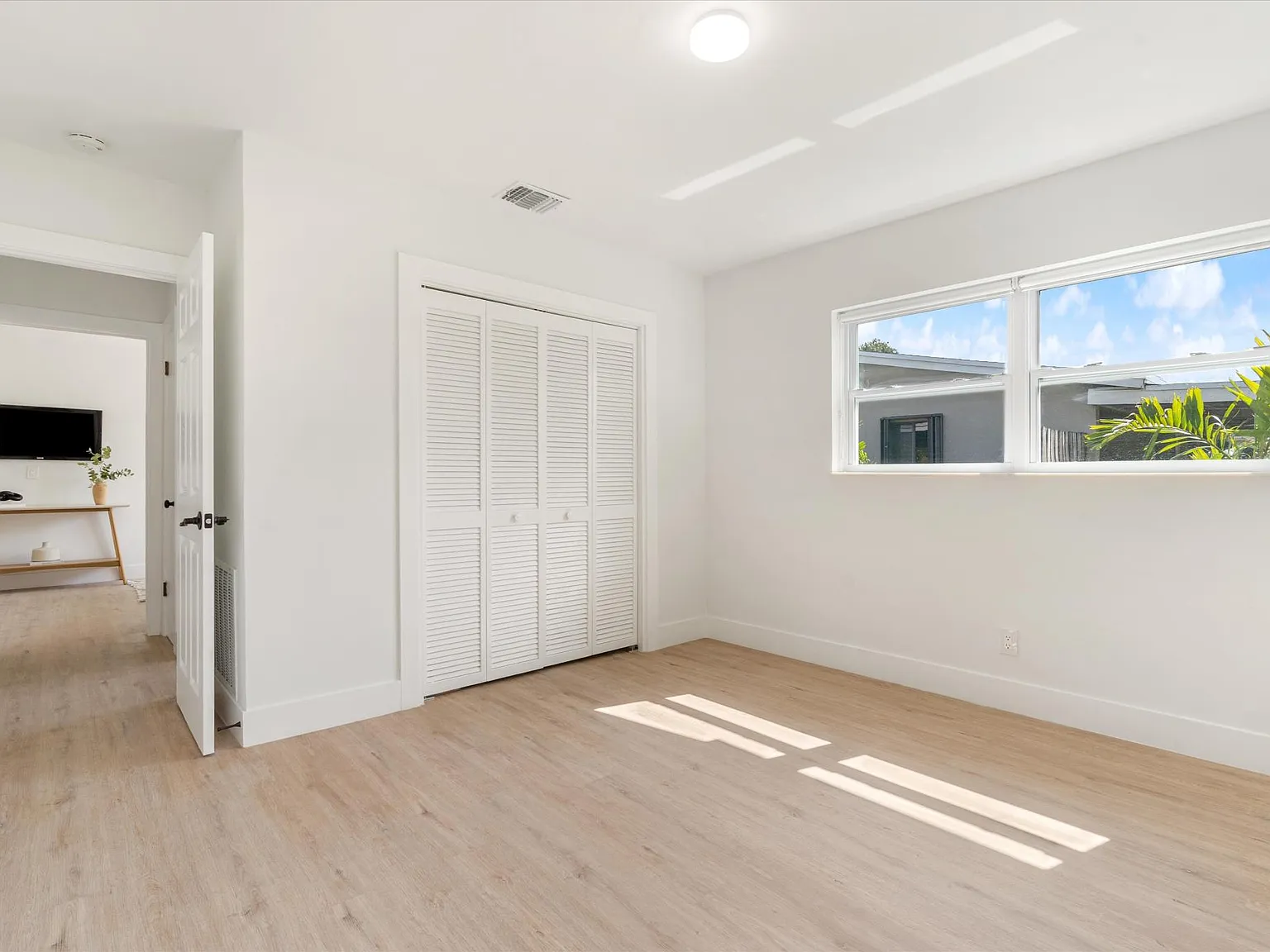 3 bed, 1697 sqft, $3,900 — Photo 4