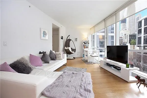 Rented by Sumitomo Real Estate Sales | media 8