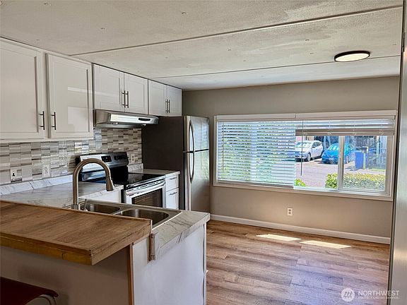 4th image of 7121 49th Street E #38