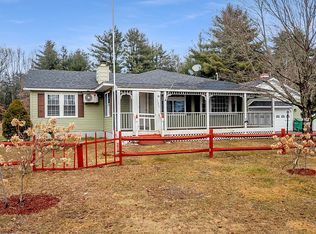 129 Flagg Rd, Rochester, NH 03839