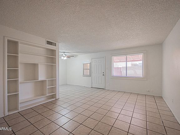 4th image of 5040 N 40TH Avenue