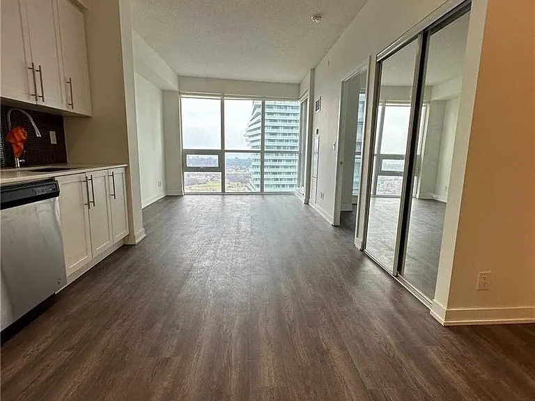 510 Curran Pl #3710 — Photo 7
