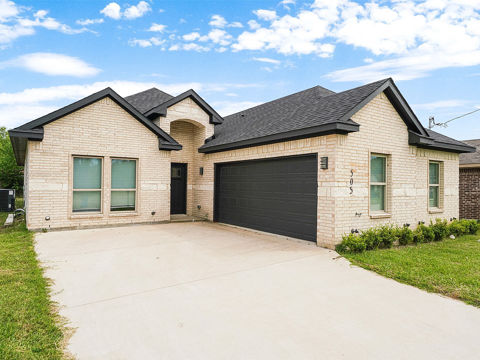 1st image of 505 Melody Cir