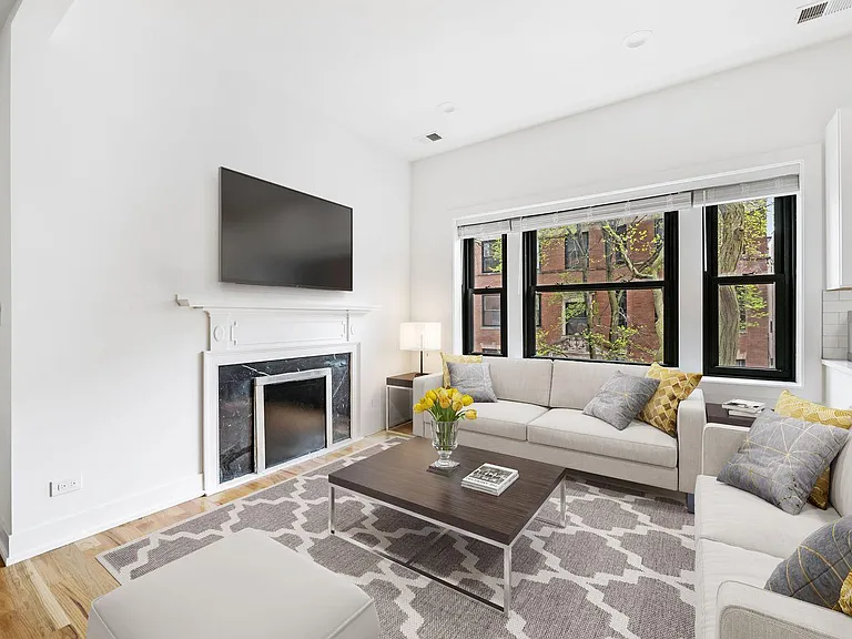 2530 N Orchard St #3S — Photo 2