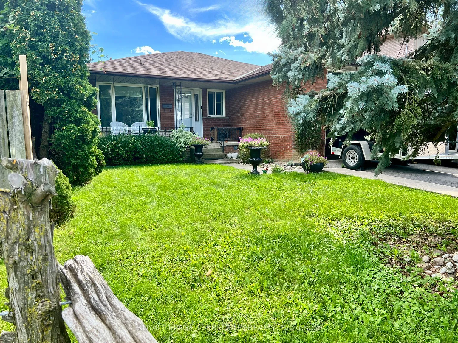 2 bed, $2,300 — Photo 2