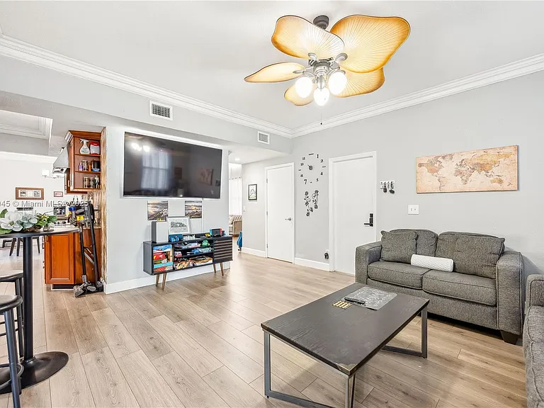 5309 SW 133rd Ave — Photo 10