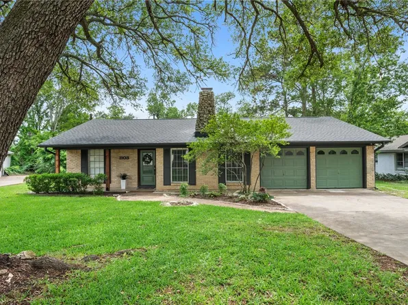 1103 Skrivanek Dr, Bryan, TX 77802