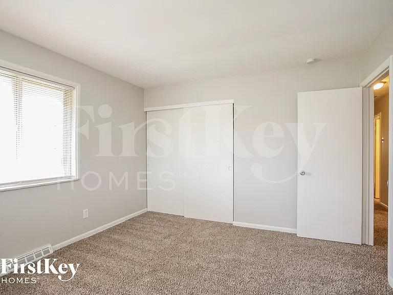 5503 Moonlight Dr — Photo 12