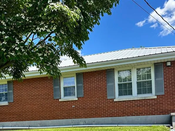 109 Greenhill Dr, Campbellsville, KY 42718