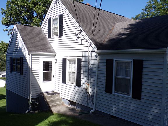 Entrance to dining area