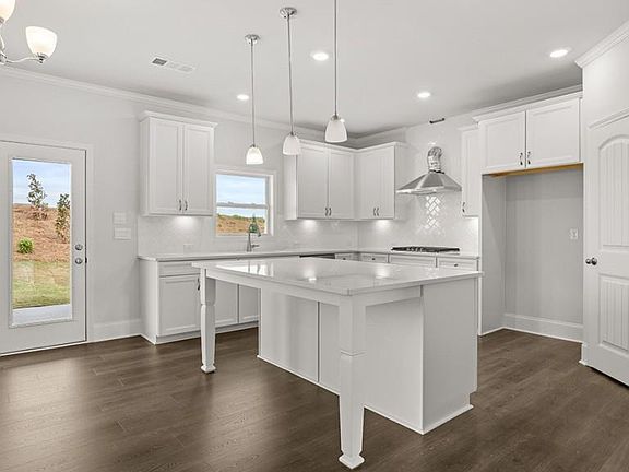 7th image of this home