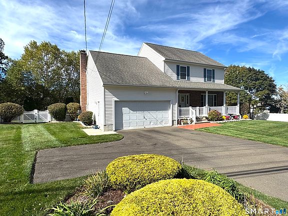 3rd image of 8 Hill Street