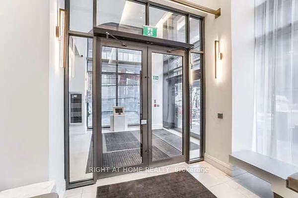 2 bed, $2,750 — Photo 3