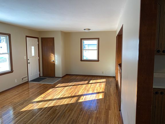 4906 Howe - 2_01292026