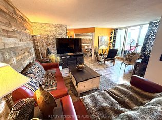 5 Old Sheppard Ave E #1610, Toronto, ON M2J4K3