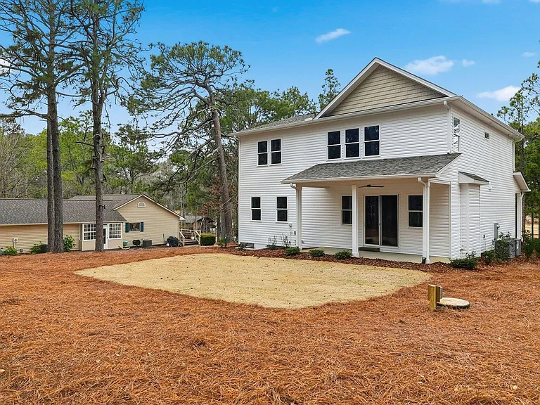 139 Lancashire Ln — Photo 38