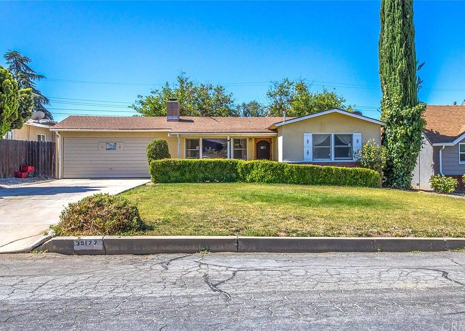 1st image of 35177 Elm Ln