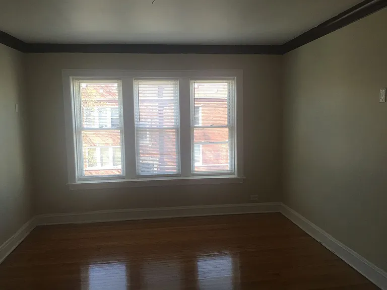 6201 W Wabansia Ave — Photo 12