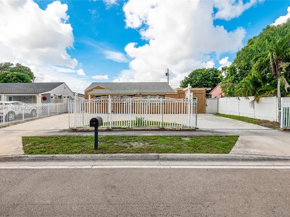 750 NE 4th Pl, Hialeah, FL 33010