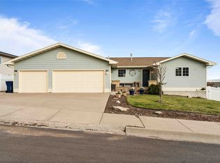 3209 Kingwood Dr, Great Falls, MT 59404