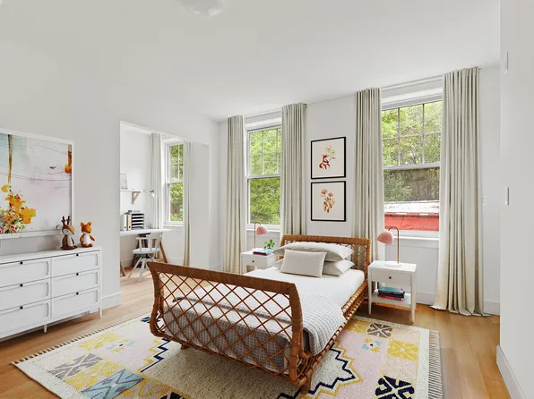 69 Hudson Avenue image 12 of 18