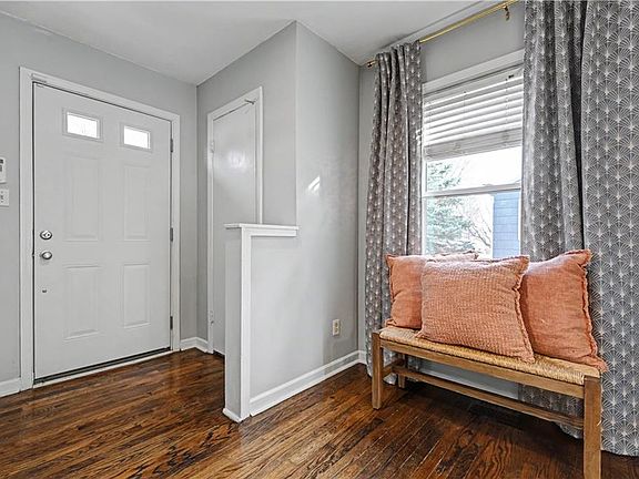 5th image of 7532 Falmouth St