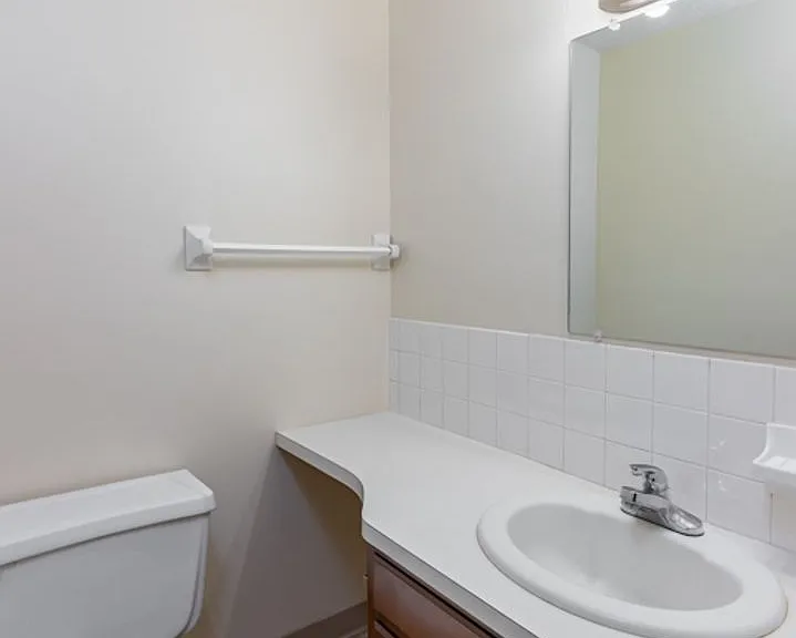 3706 Martindale Rd NE — Photo 11