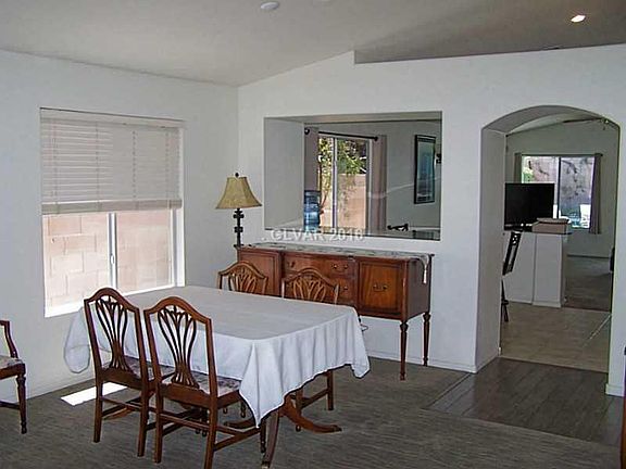 5th image of 1805 Crystal Glen Ct